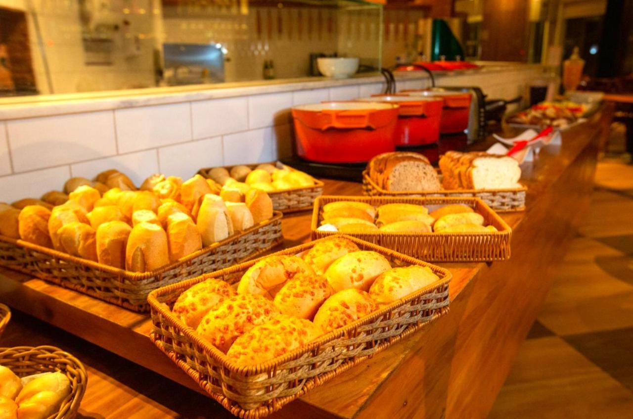 Ibis Vitoria Praia Do Canto 외부 사진